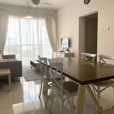 1 Bedroom Ttdi Adina Sek 13 Shah Alam Exterior photo